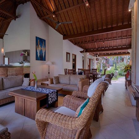 Kutus Kutus Saba Beach Villa Yogyakarta Exterior photo