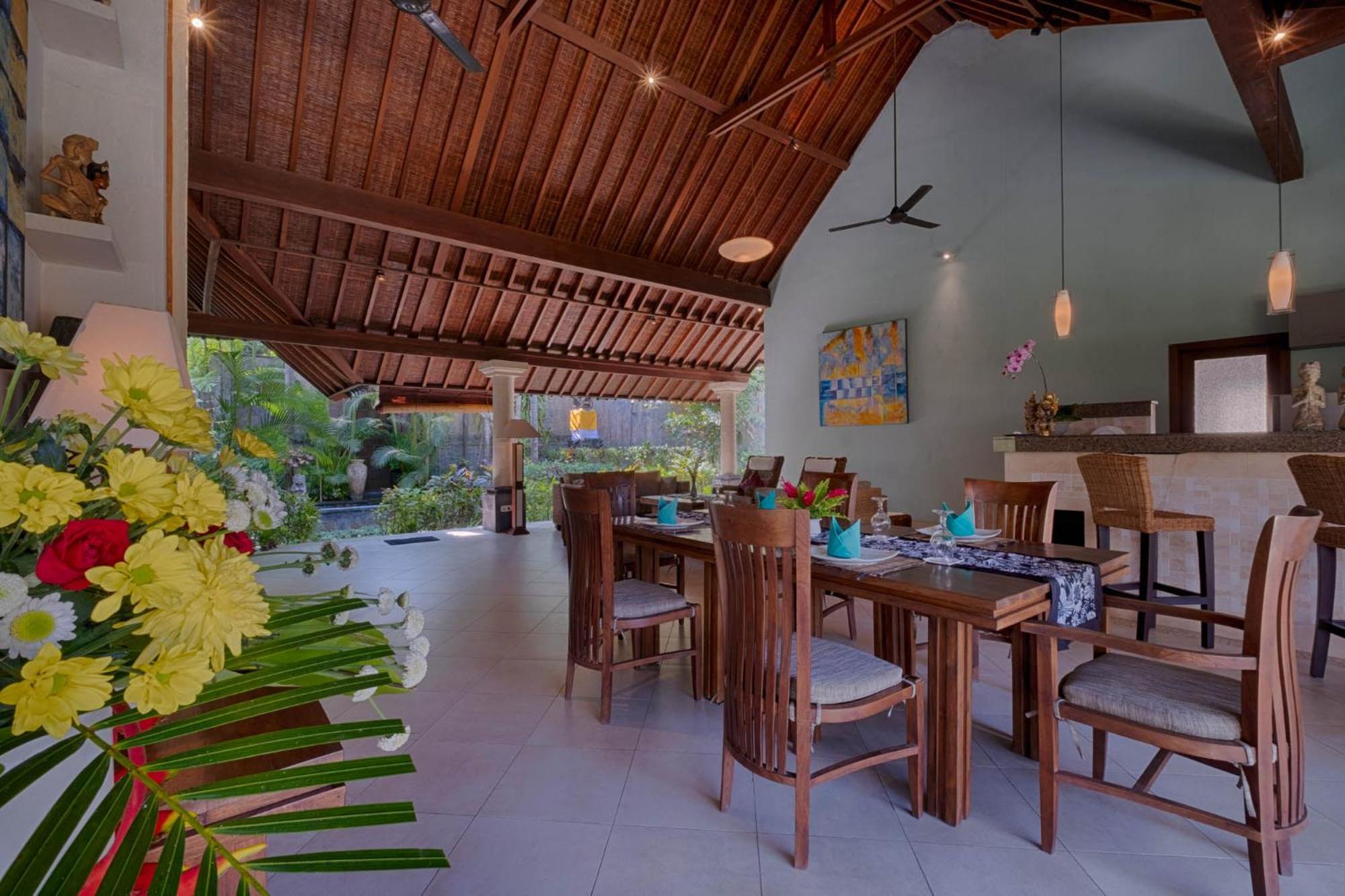 Kutus Kutus Saba Beach Villa Yogyakarta Exterior photo